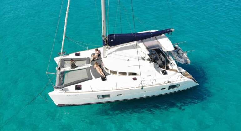 Lagoon 380 Niu Tribe | Ibiza Yacht Charters