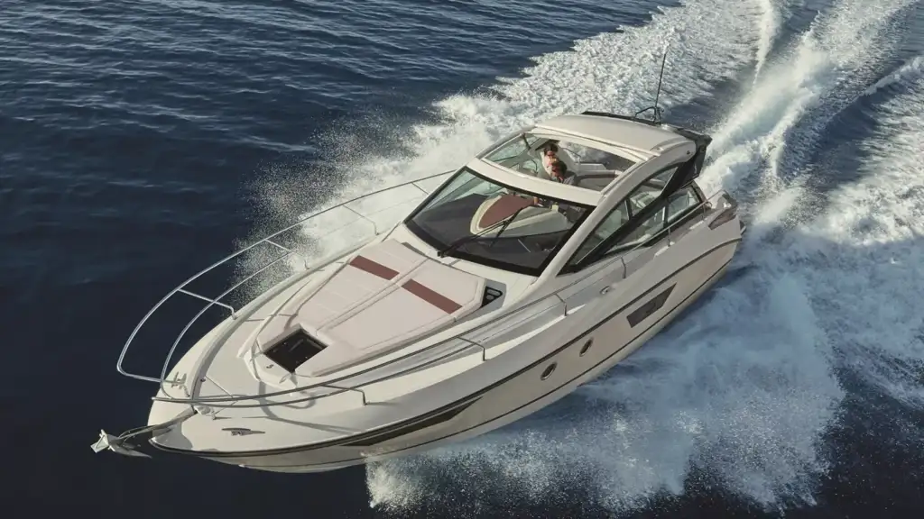 yacht-beneteau-gt401